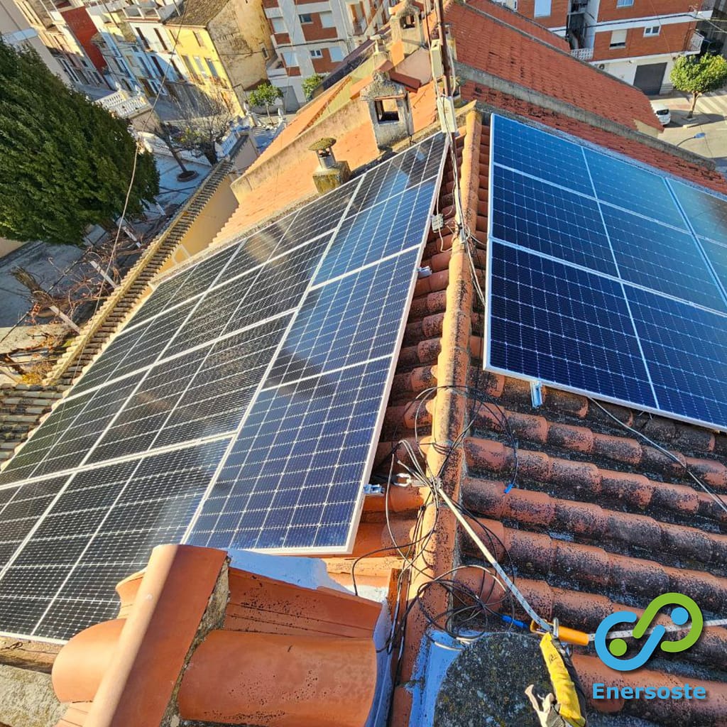 Instalación fotovoltaica coplanar este-oeste en Jérica (Castellón)