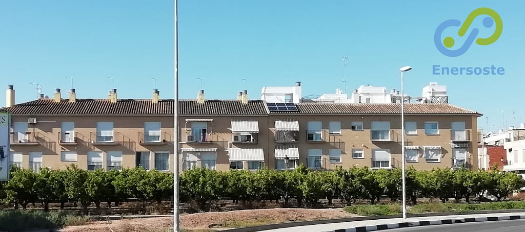 Instalación de placas solares en Albalat dels Sorells, Valencia