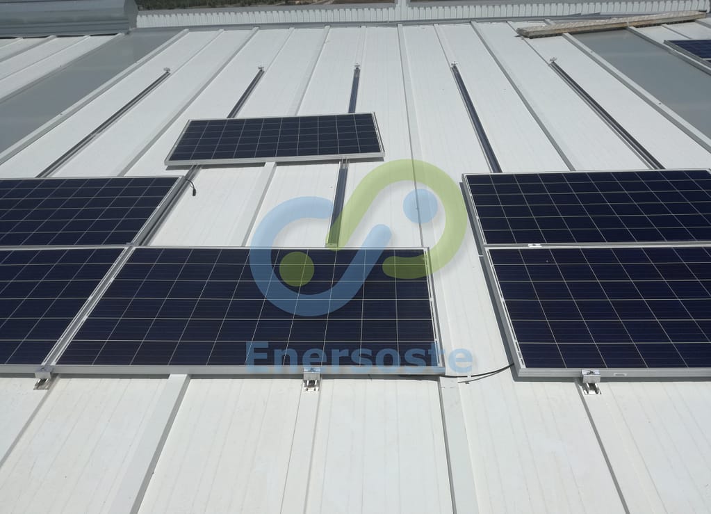 Instalación Fotovoltaica de autoconsumo en Alzira - Enersoste S.L. Energías Renovables Segorbe