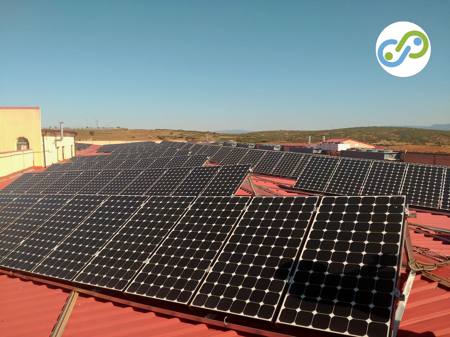 Energía fotovoltaica. Placas solares en Albentosa.