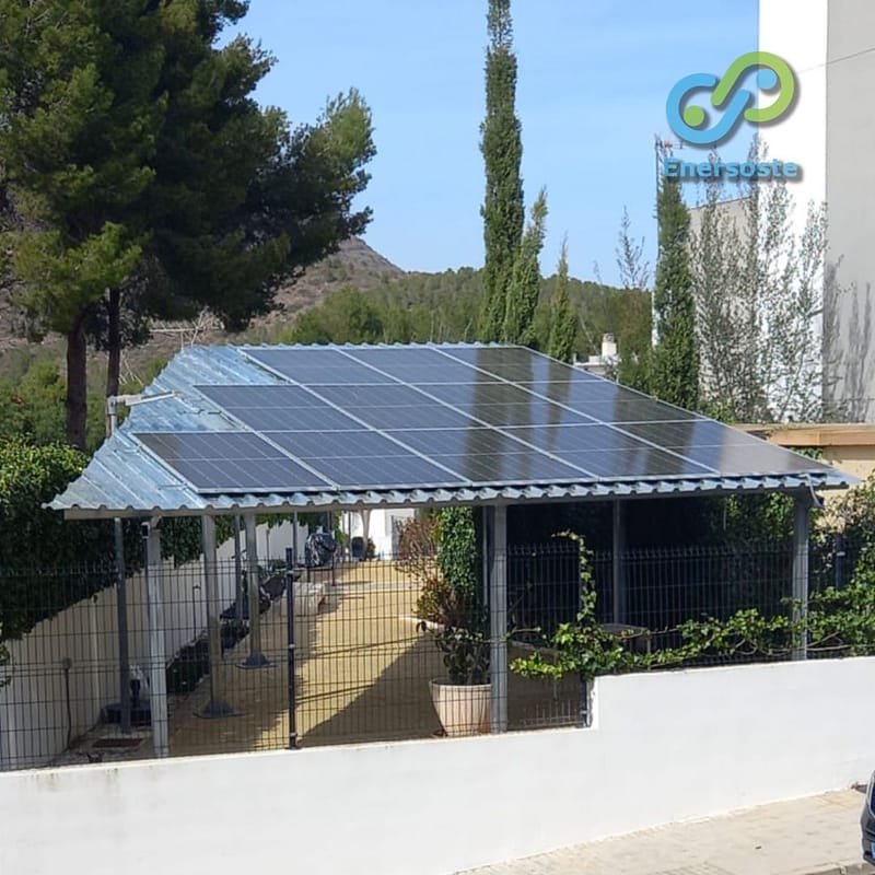 Pérgola solar a medida en comunidad de vecinos en Gilet (Valencia)
